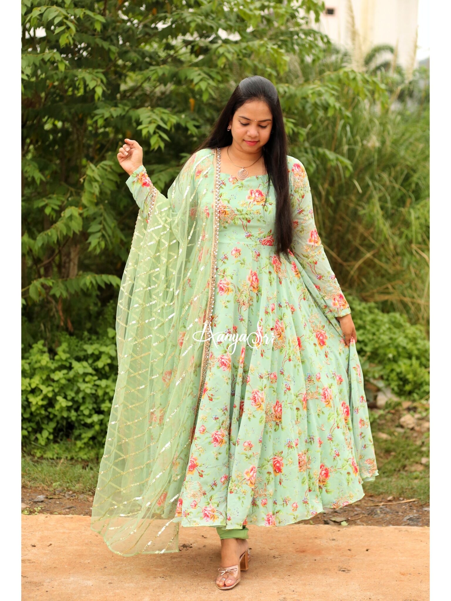 Pistagreen & Florals - AanyaSri